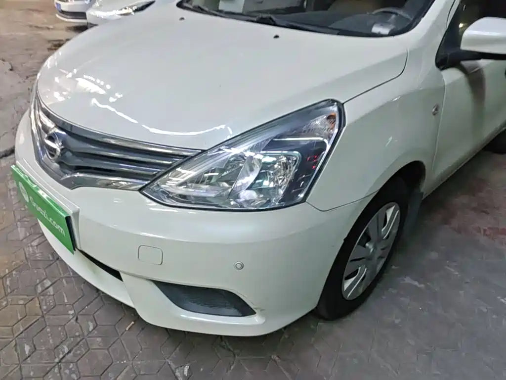Nissan Livina — миниатюра 24