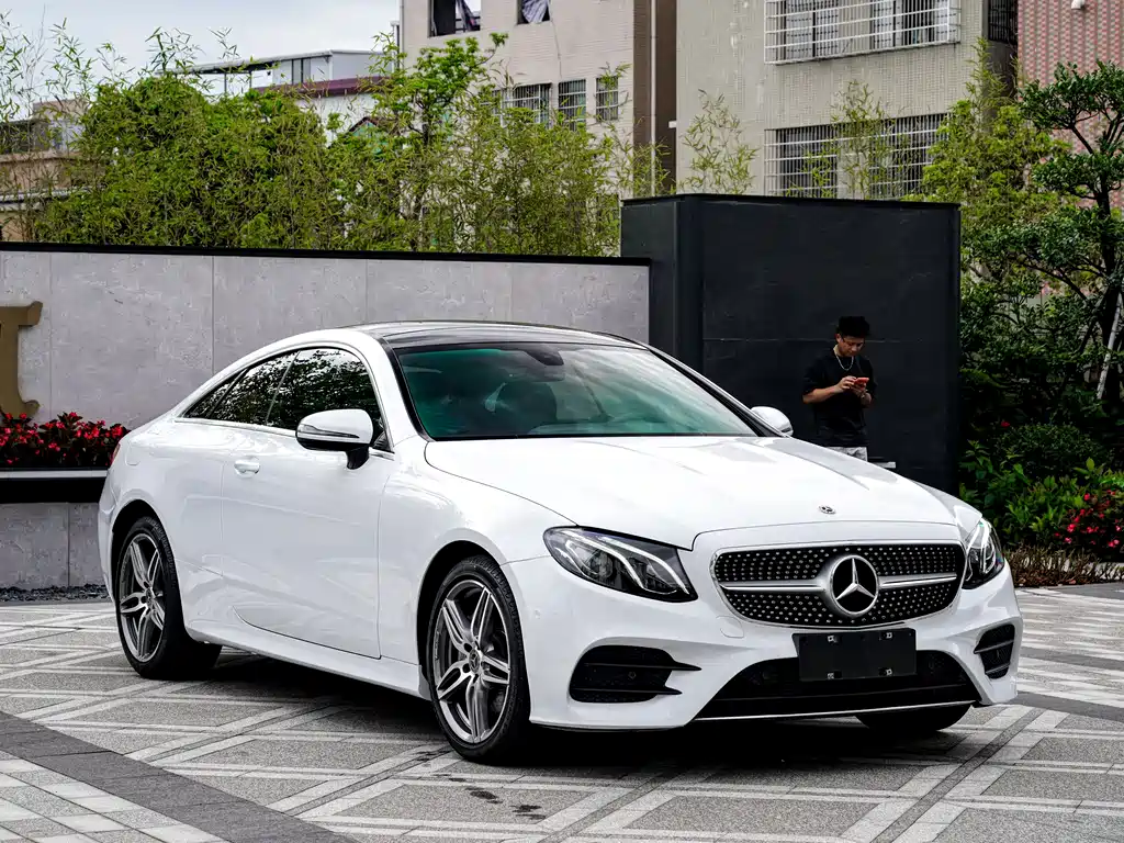 Mercedes-Benz E-Class E 2019 E 200 4MATIC