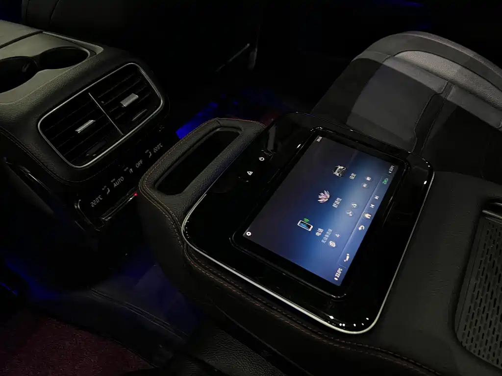 Mercedes-Benz GLE AMG — миниатюра 9