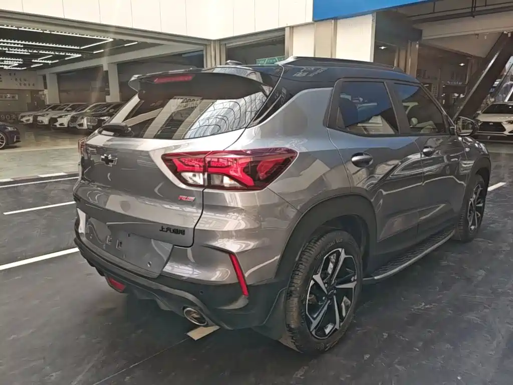 Chevrolet Tracker — миниатюра 7