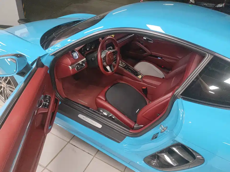 Porsche 718 2018 Cayman 2.0T