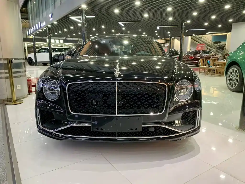Bentley Flying Spur PHEV 0