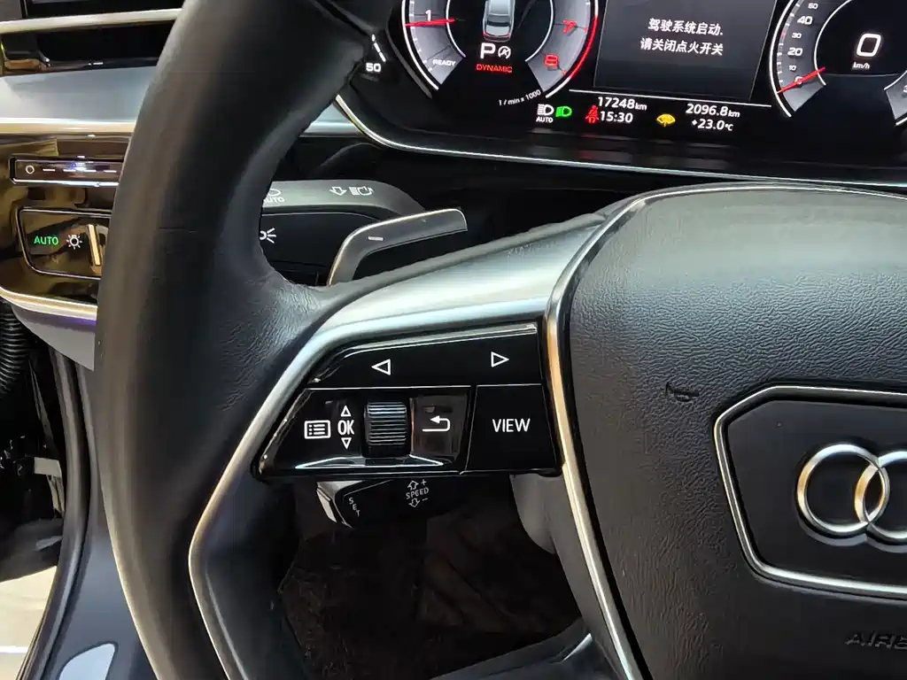 Audi A8 2024 A8L 45 TFSI quattro Luxury