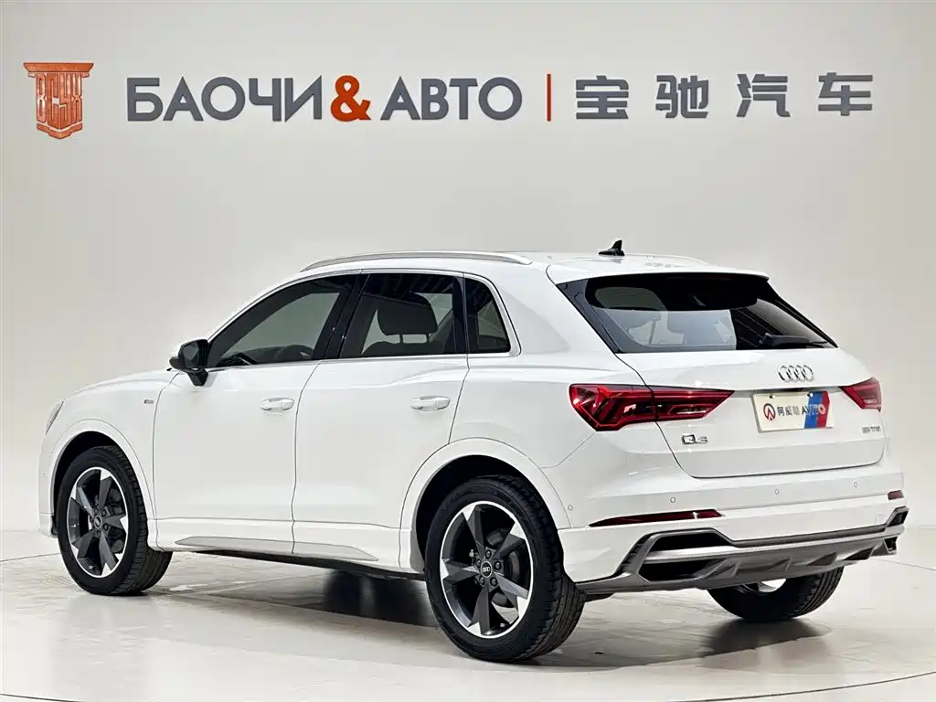 Audi Q3 2022 35 TFSI Fashion