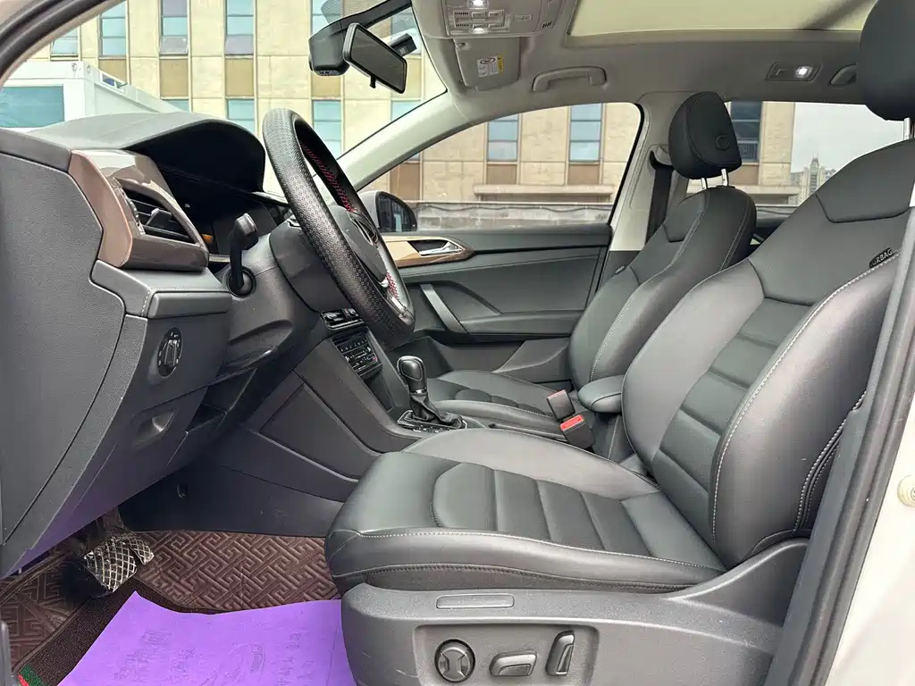 Volkswagen Tharu 2022 280TSI Luxury
