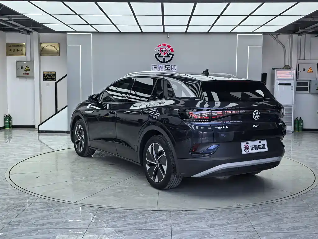 VOLKSWAGEN ID.4 CROZZ