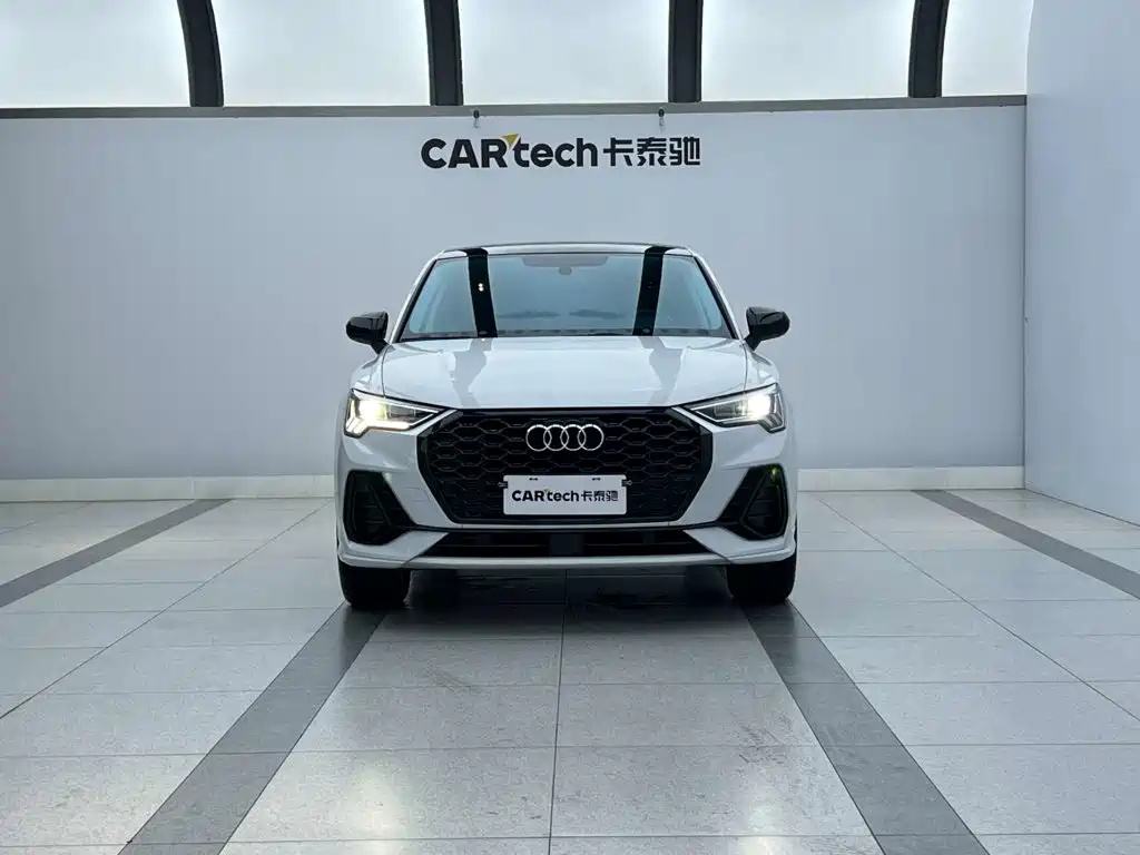 Audi Q3 Sportback 2023 40 TFSI Fashion