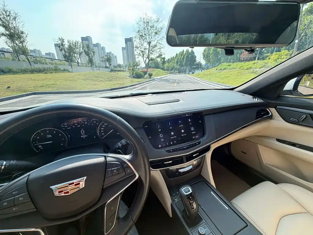 Cadillac CT6 — миниатюра 10