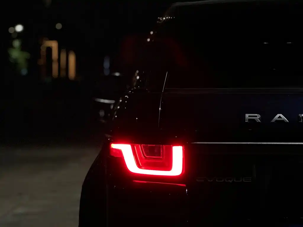 Land Rover Evoque — миниатюра 19