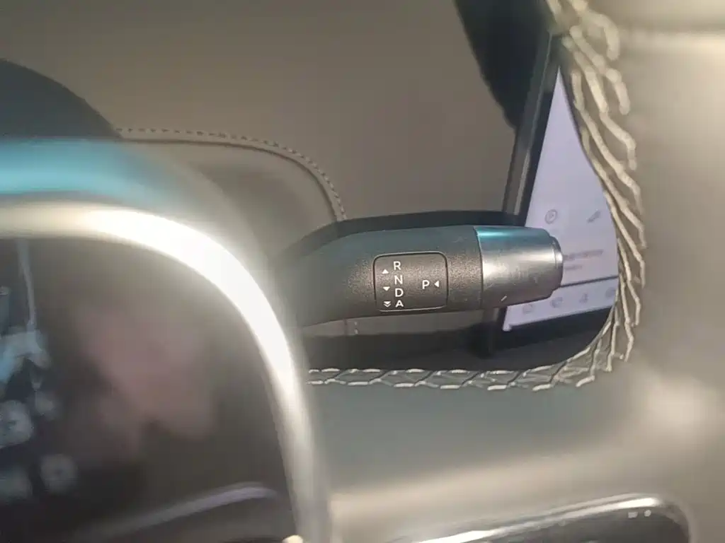 Li Auto Li L6 — миниатюра 14