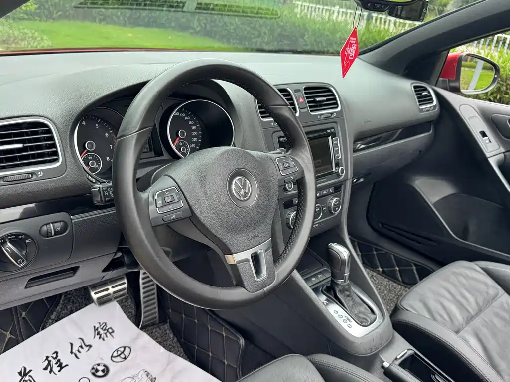 Volkswagen Golf (Import) 1.4TSI Luxury Convertible Edition, фото 9