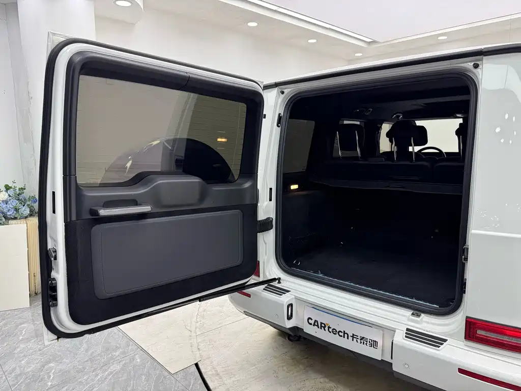 Mercedes-Benz G-Class — миниатюра 26