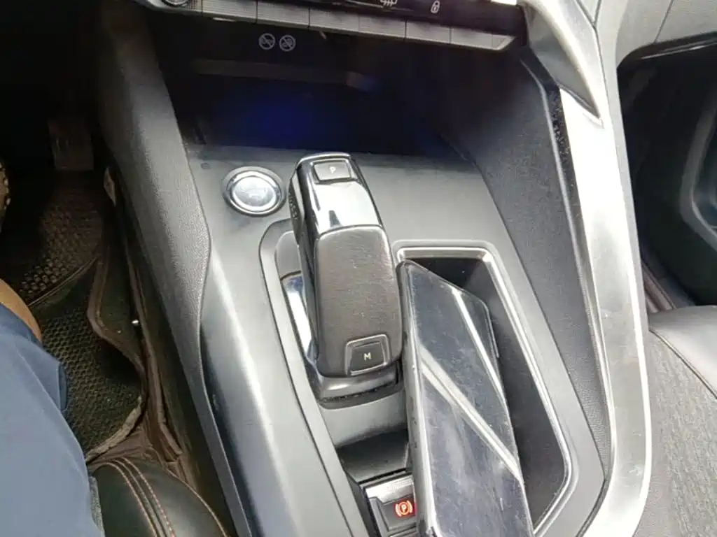 Peugeot 5008 — миниатюра 14