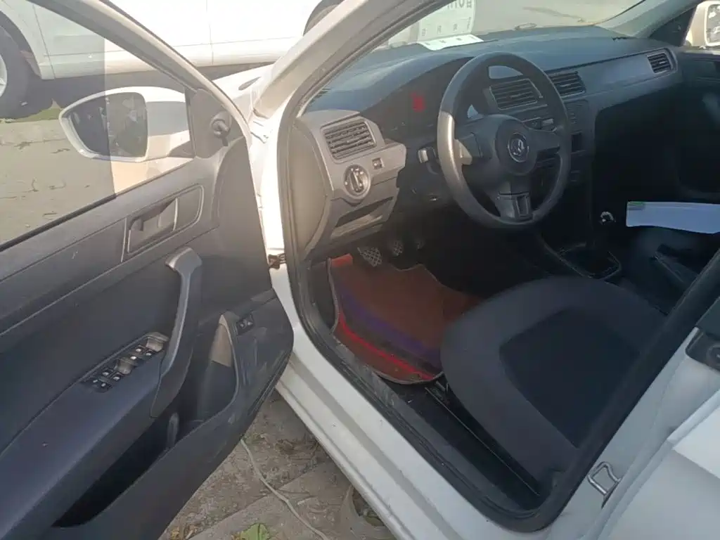 Volkswagen Santana — миниатюра 16