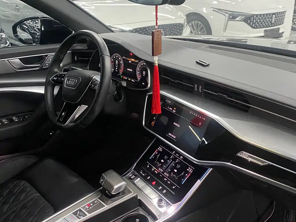 Audi A6L — миниатюра 7