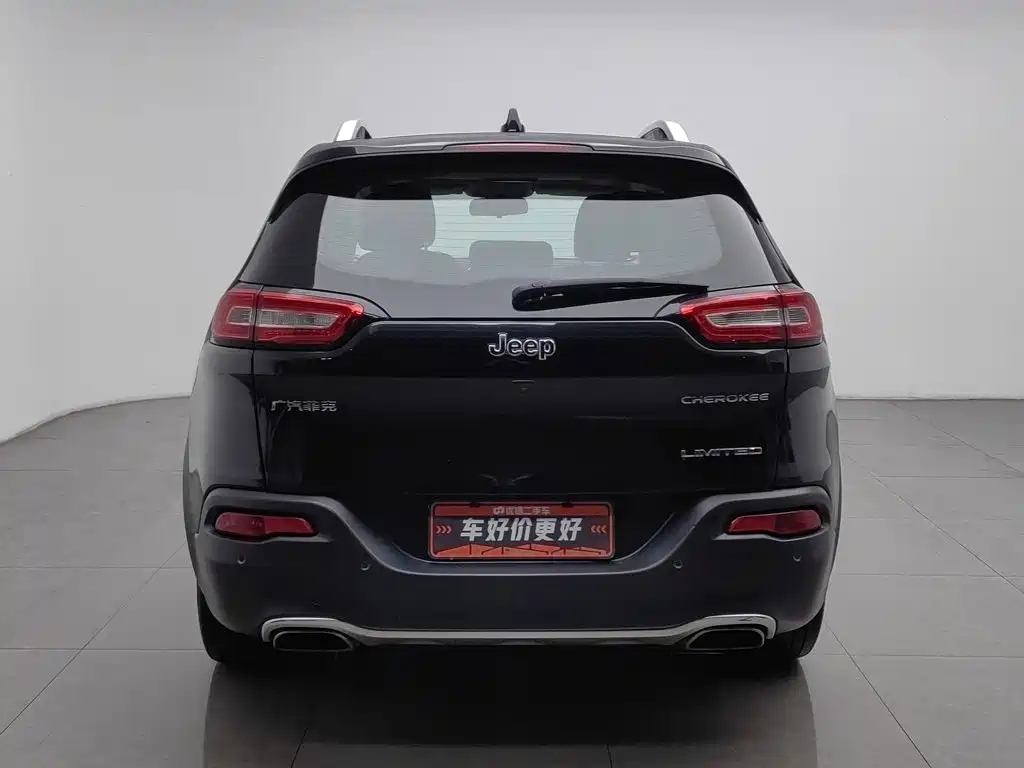 Jeep Cherokee — миниатюра 4