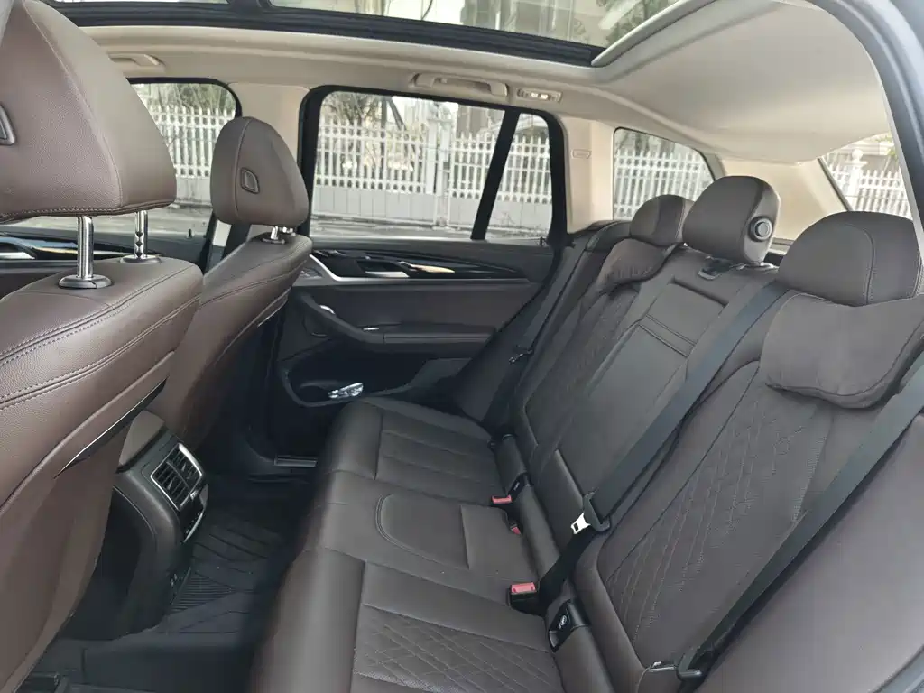 BMW X3 — миниатюра 25