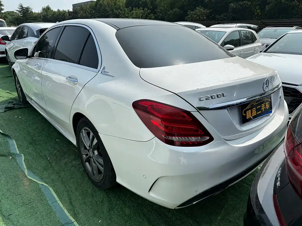 Mercedes-Benz C-Class — миниатюра 18