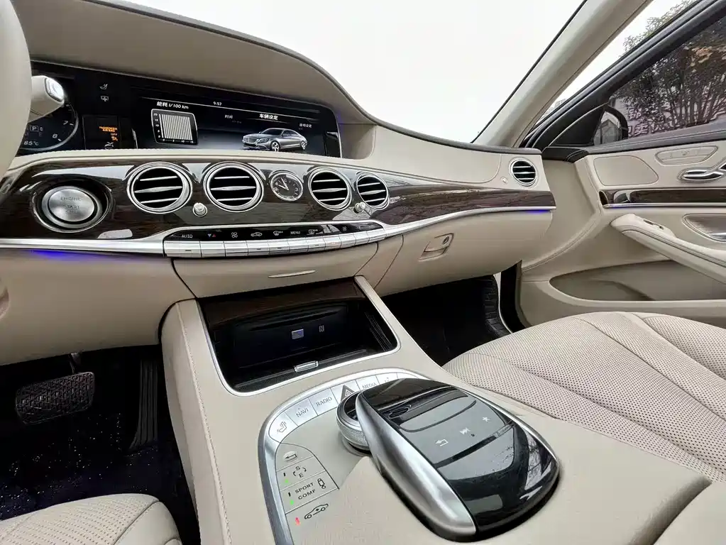 Mercedes-Benz S-Class — миниатюра 14