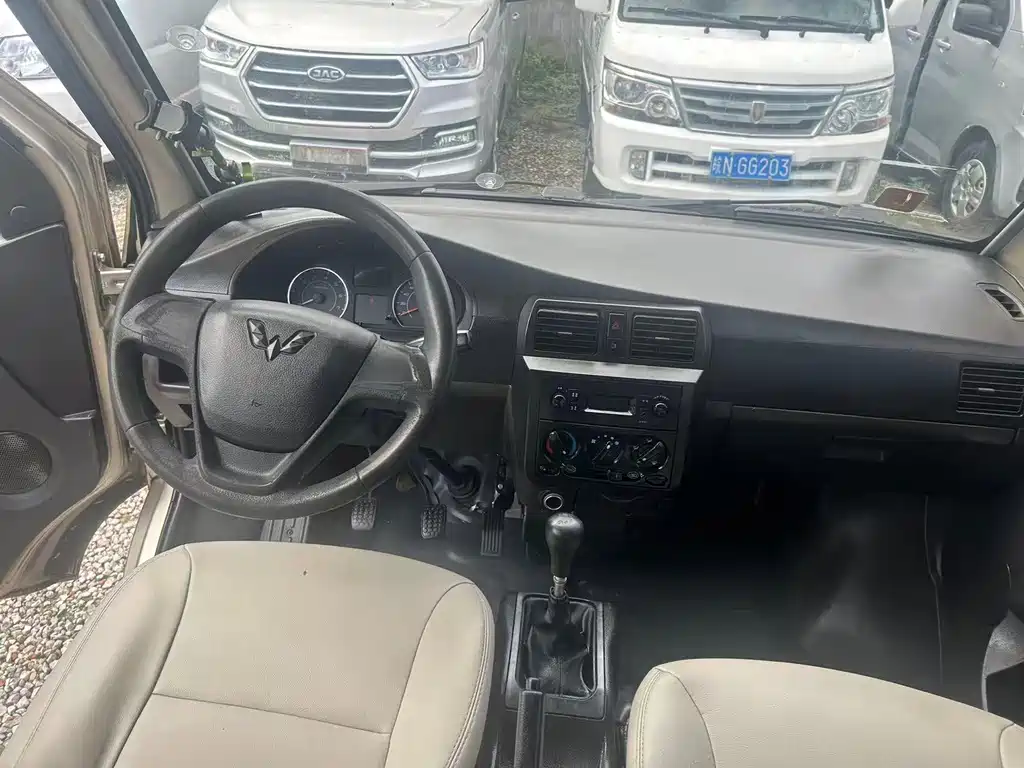 Wuling Rongguang — миниатюра 8