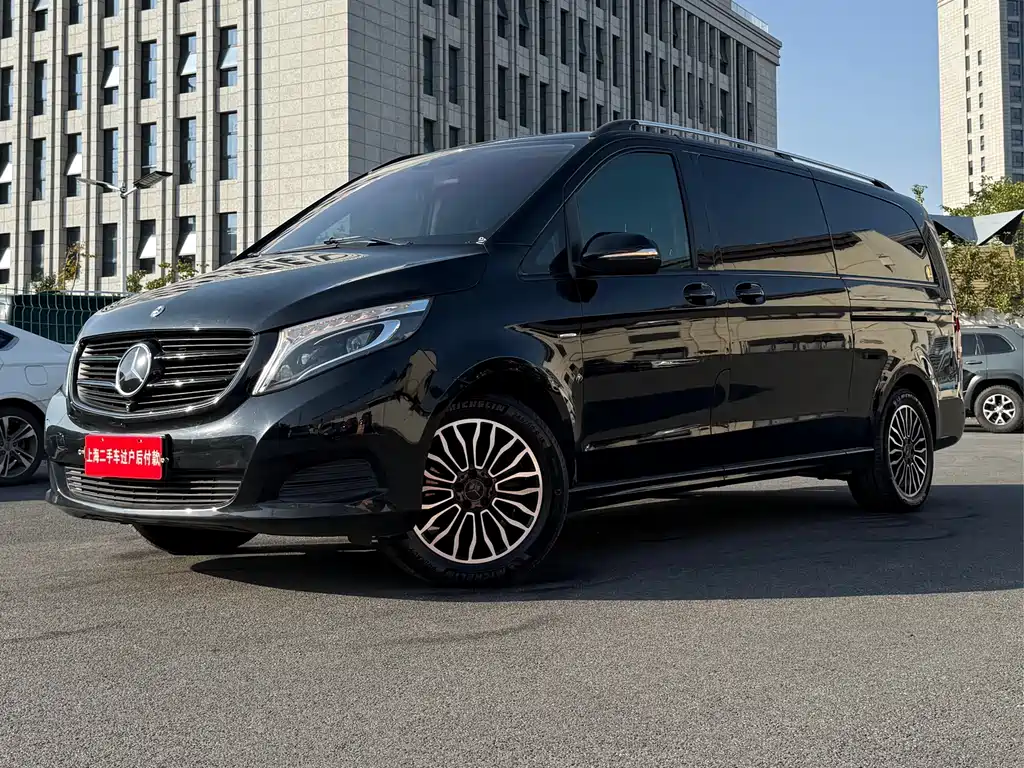 MERCEDES-BENZ V CLASS