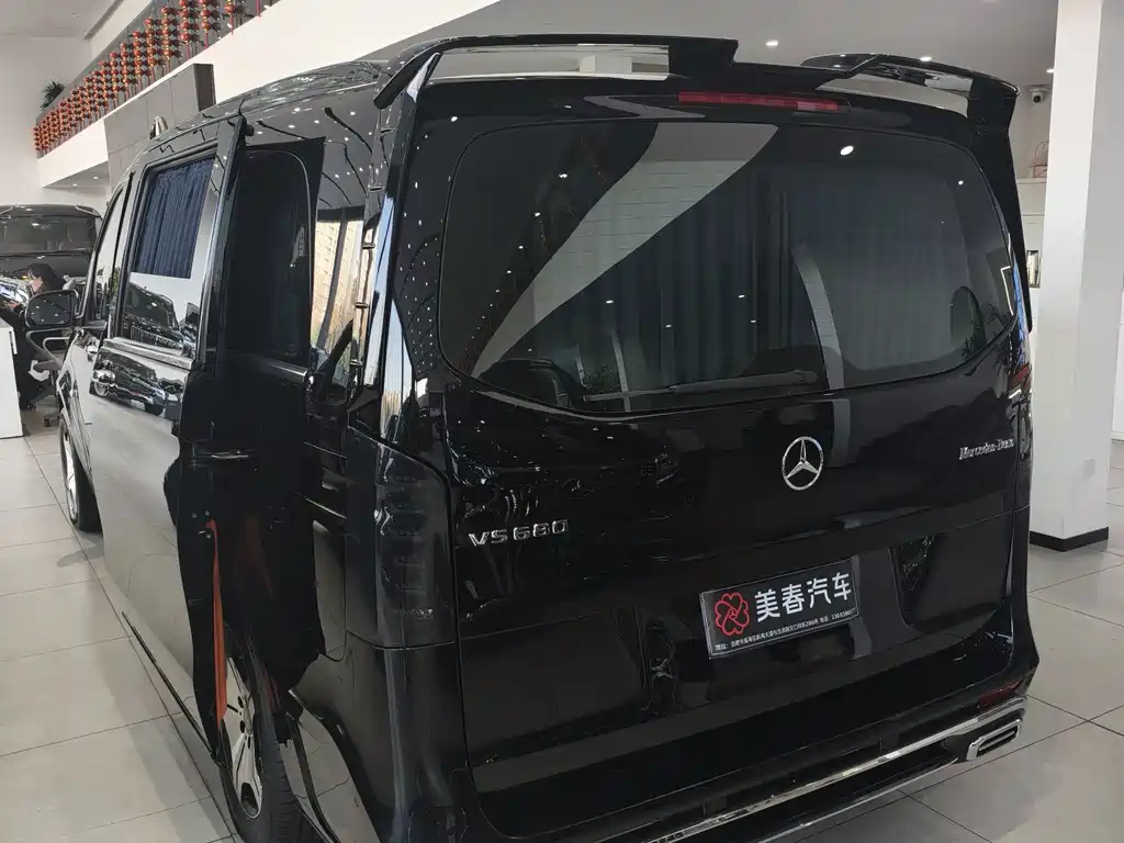 MERCEDES-BENZ VITO