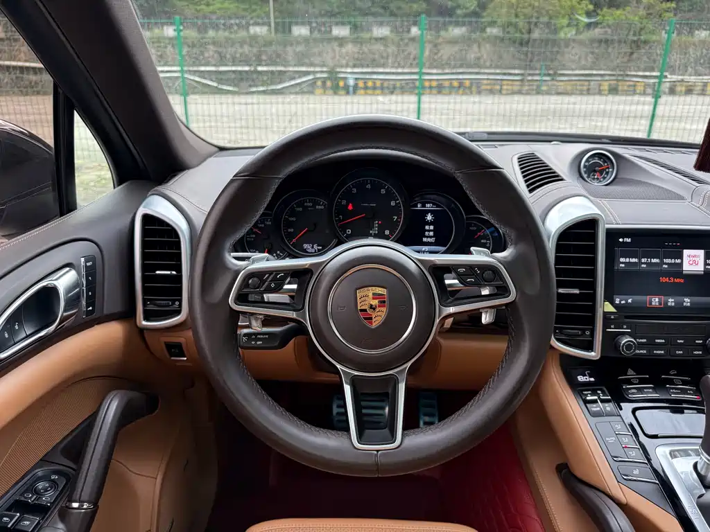Porsche Cayenne 2016 Cayenne Platinum Edition 3.0T