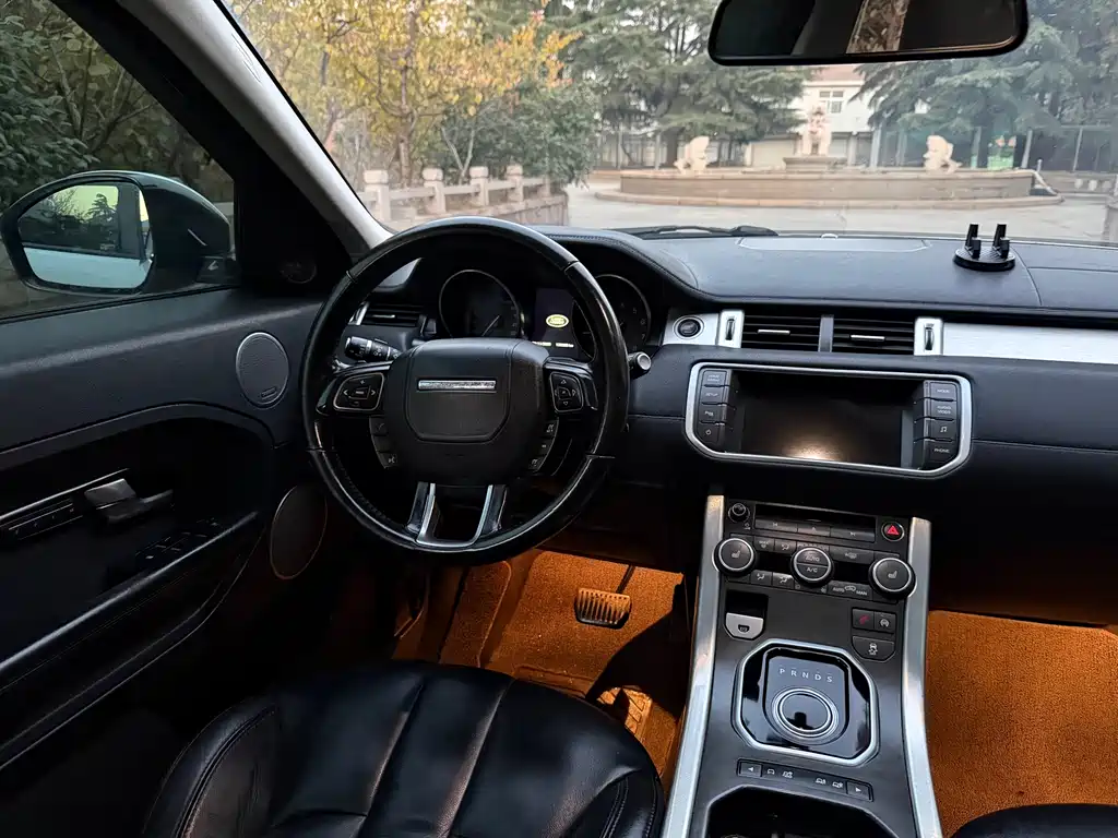 Land Rover Range Rover Evoque 2015 2.0T