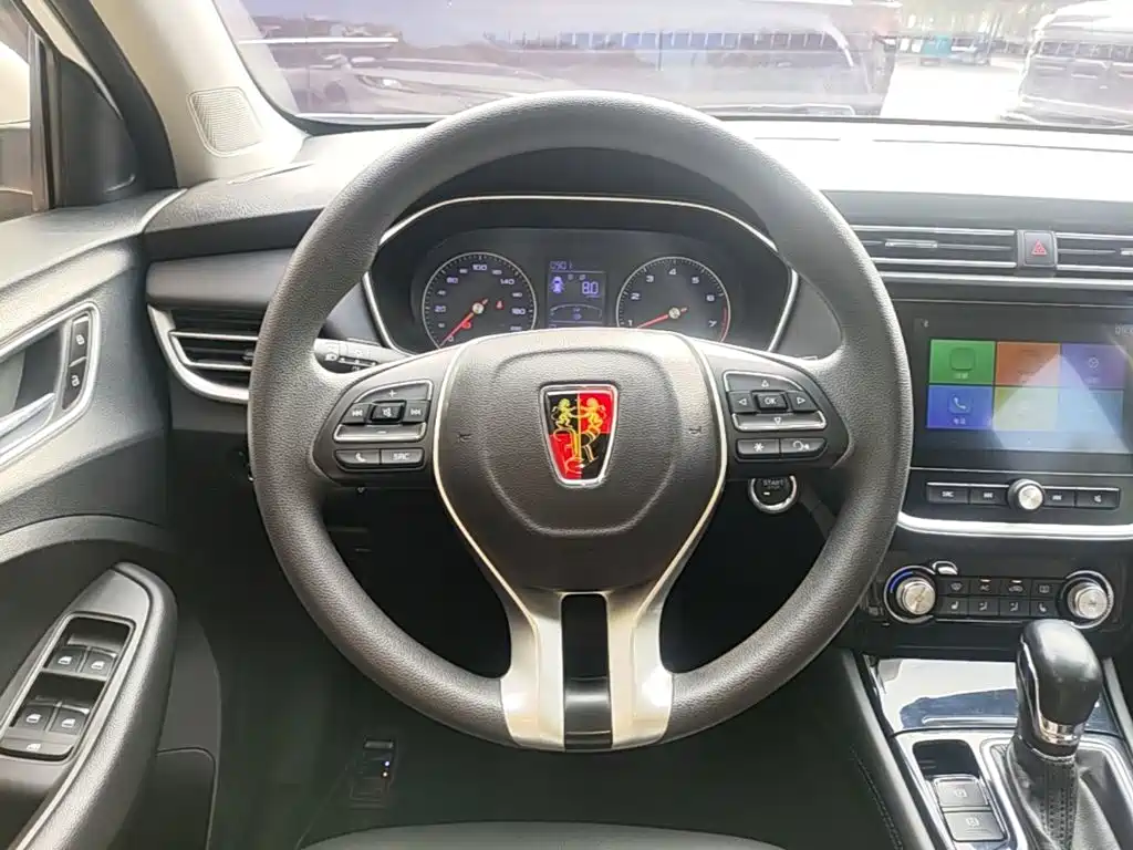 Roewe RX3 — миниатюра 11