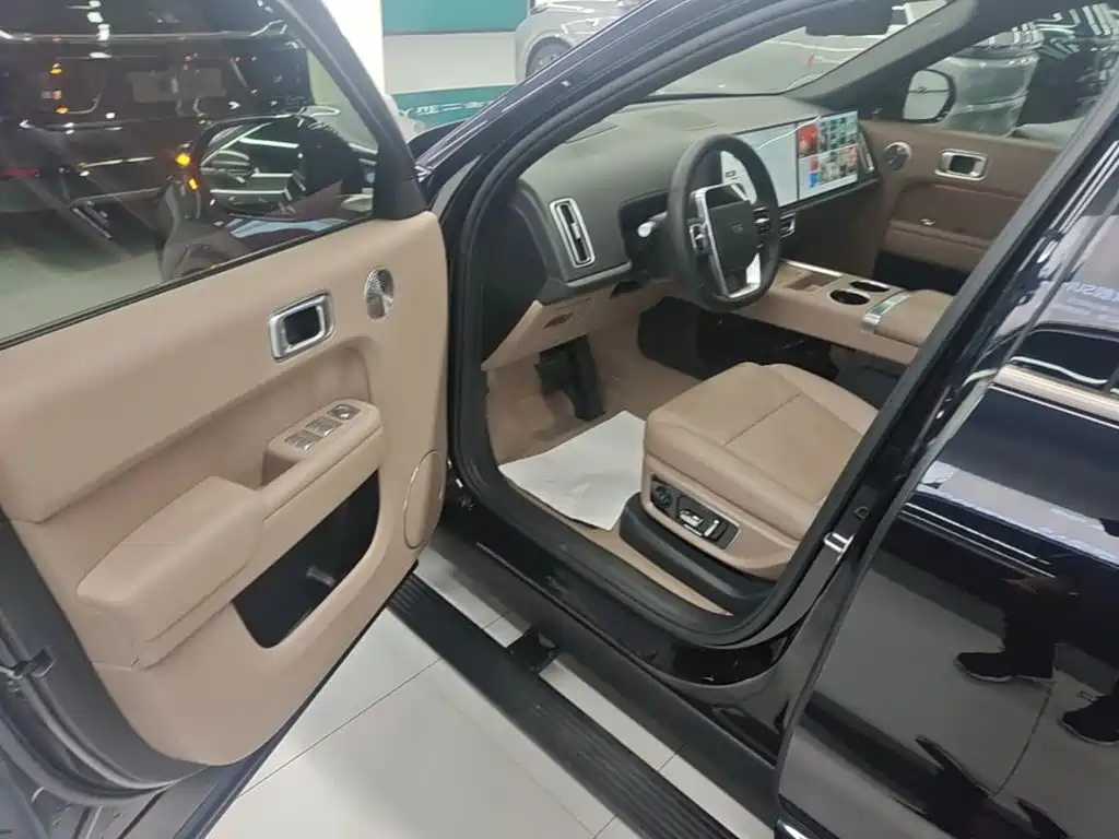 Li Auto Li L9 — миниатюра 16