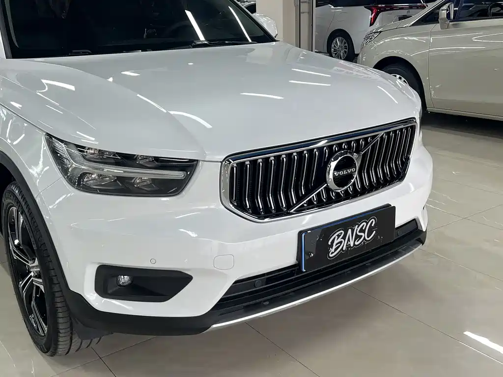 Volvo XC40 2021 T4 Luxury
