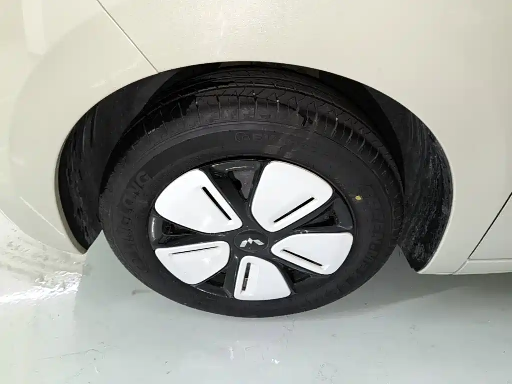 Wuling MINIEV — миниатюра 23