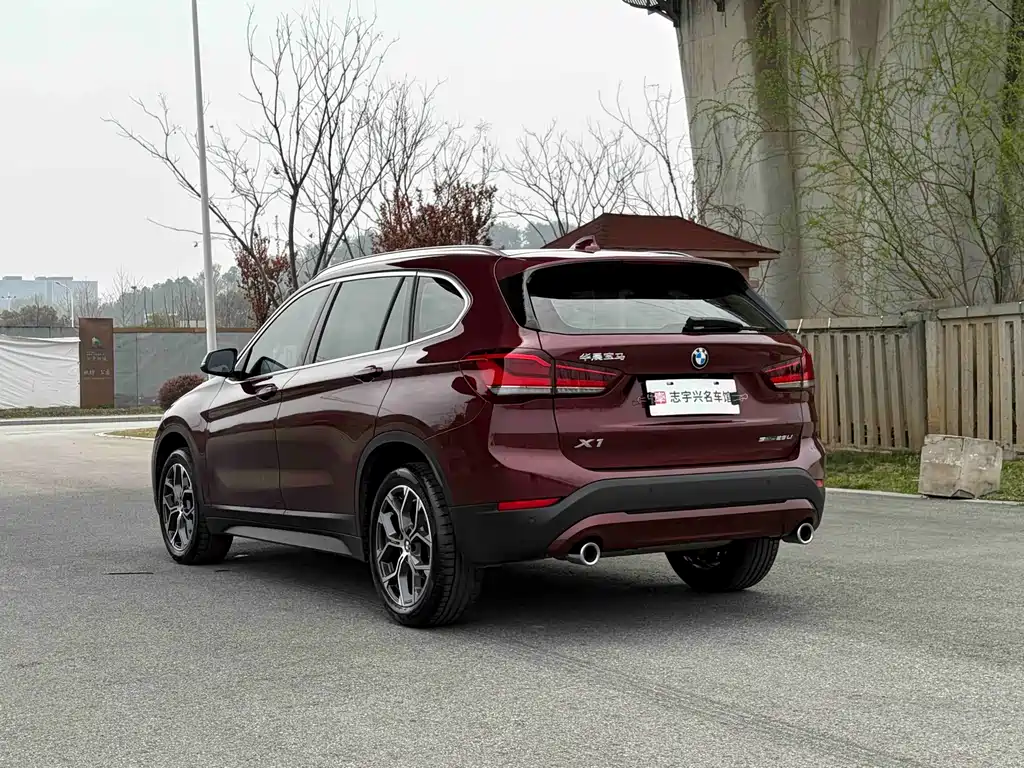 BMW X1 2022 sDrive25Li Lead