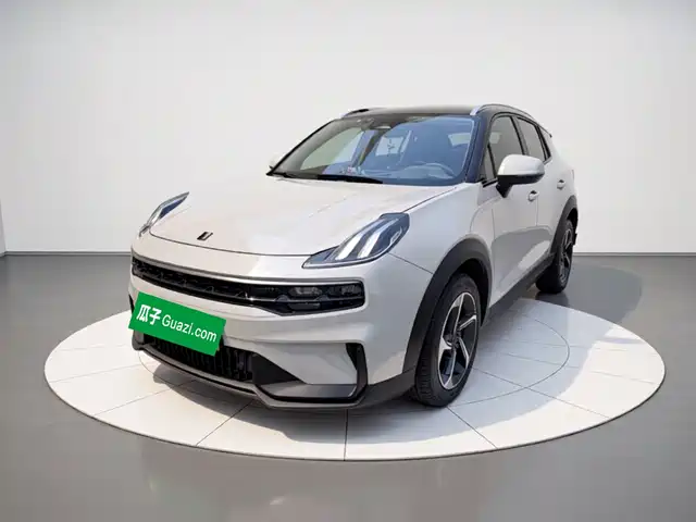2023 Lynk & Co 06