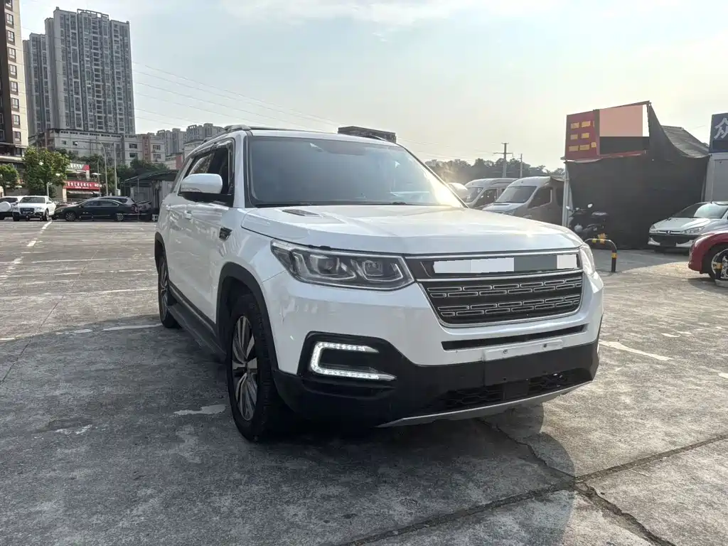 Changan CS95 — миниатюра 2