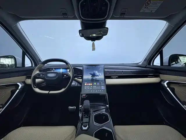 Geely Boyue L — миниатюра 5