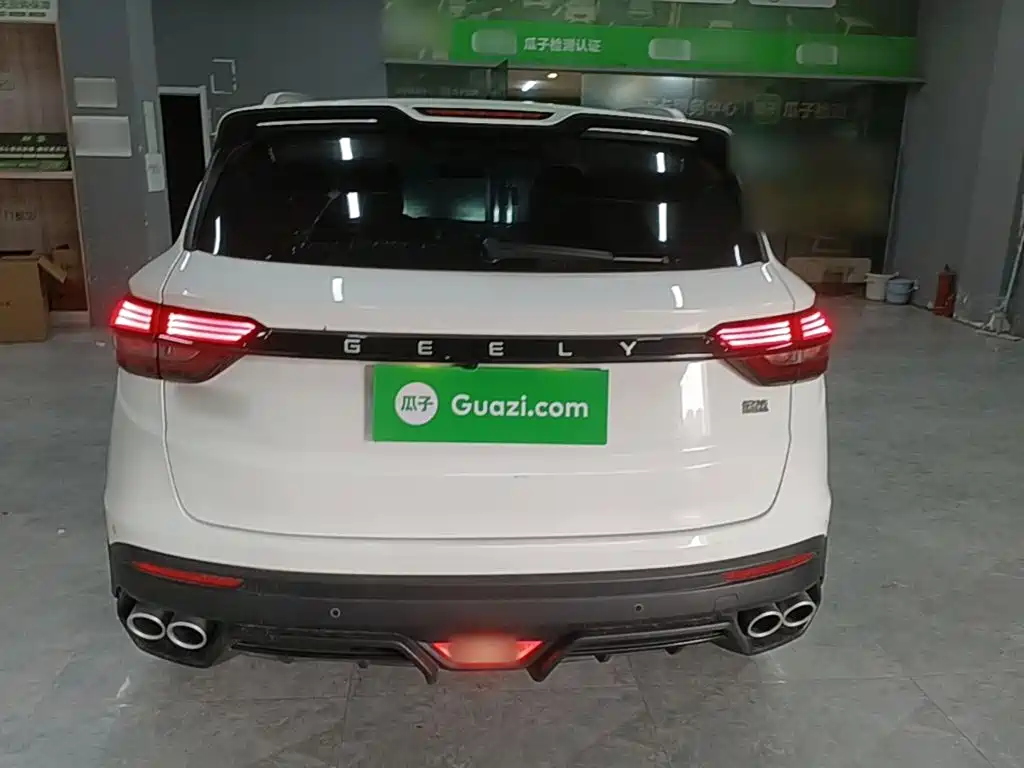 Geely Binyue — миниатюра 6