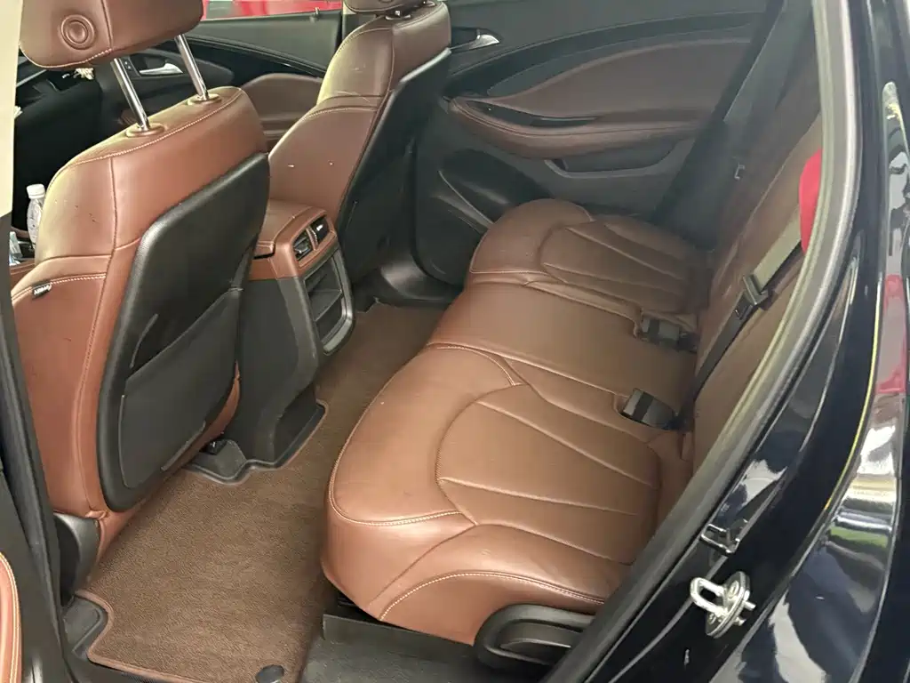 Buick Envision Plus — миниатюра 9