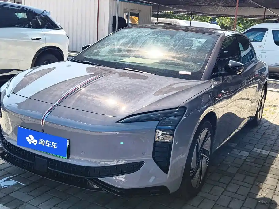 Hongqi Hongqi EH7