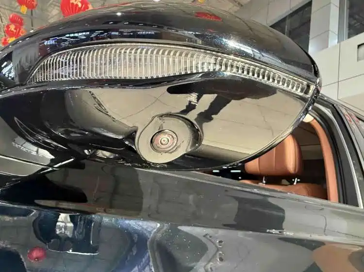 Hongqi H9 2024 2.0T