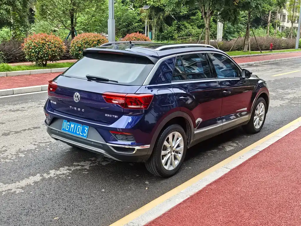 VOLKSWAGEN T ROC EXPLORING SONGS