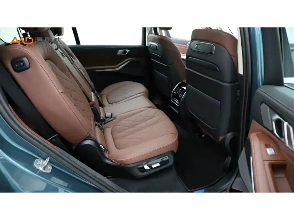 BMW X7 2023 xDrive40i Lead Luxury
