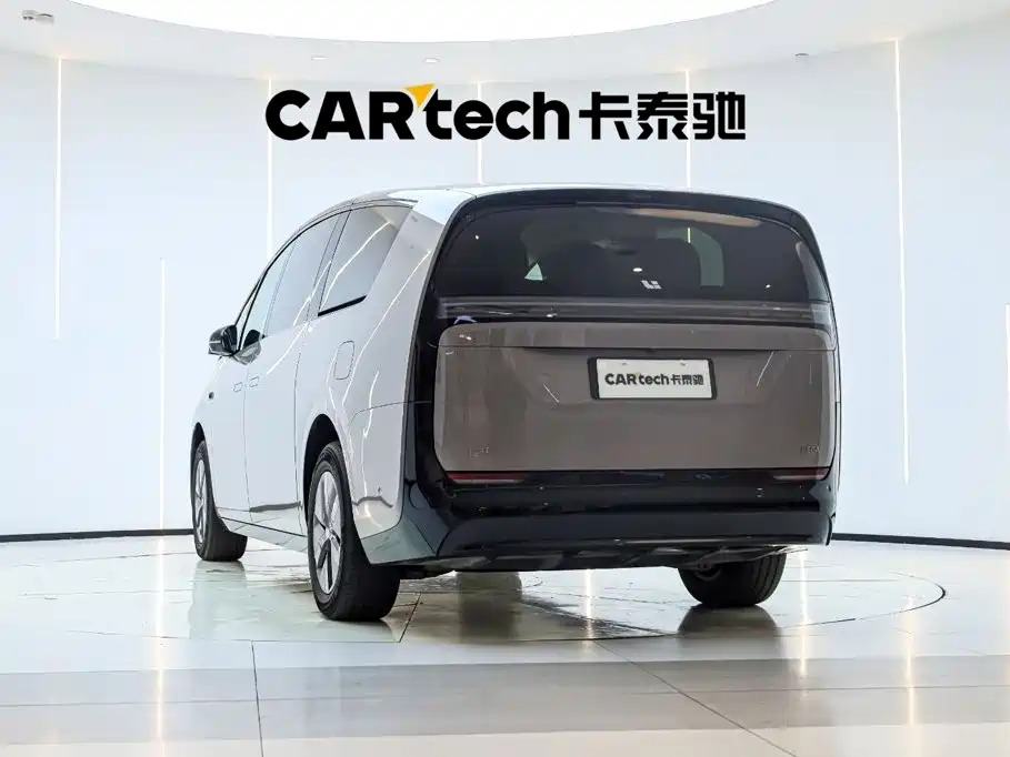 Li Auto Li MEGA — миниатюра 12