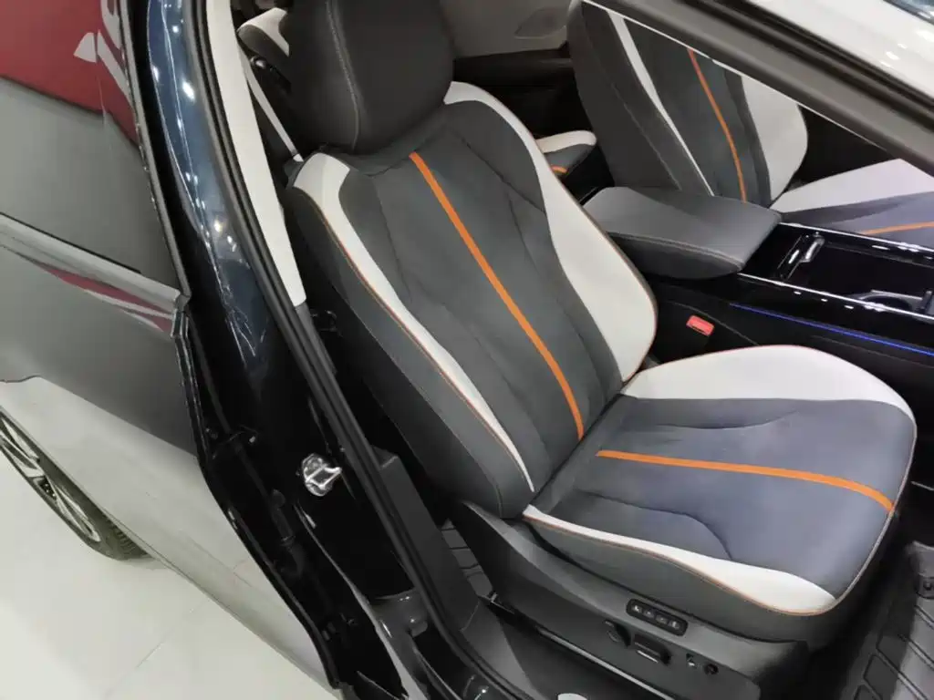 Volkswagen ID.6 Crozz — миниатюра 24