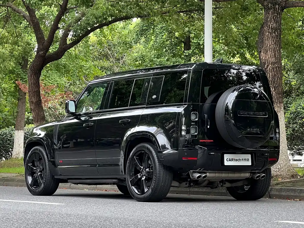 Land Rover Defender — миниатюра 23