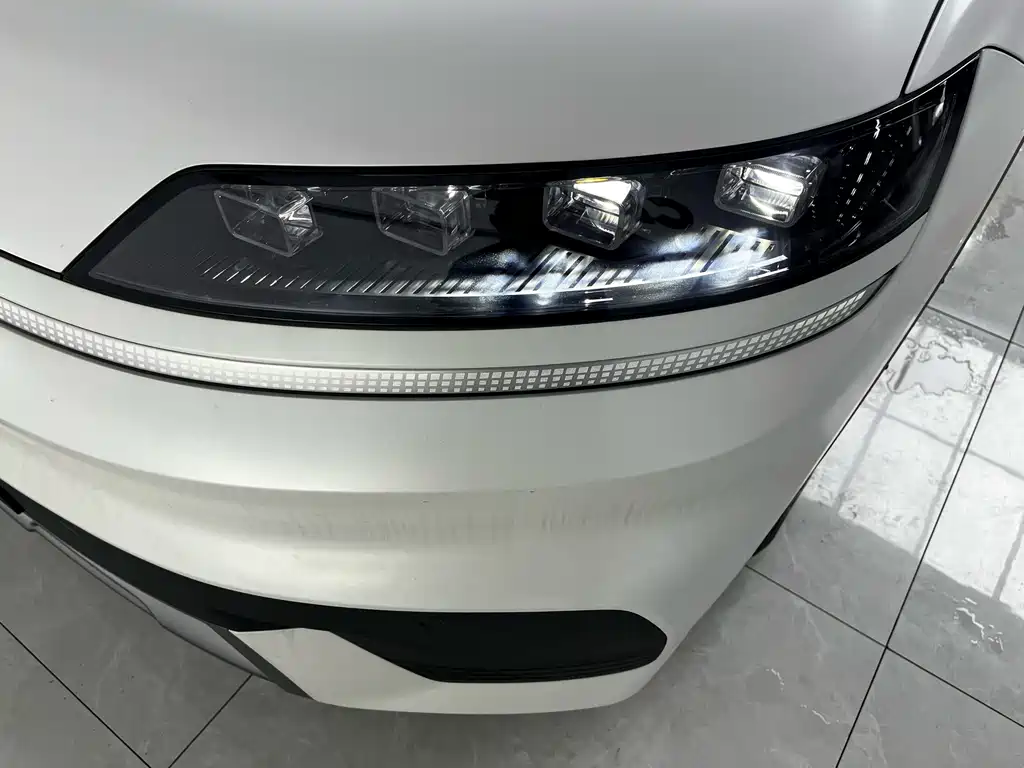 Hyundai EO — миниатюра 5