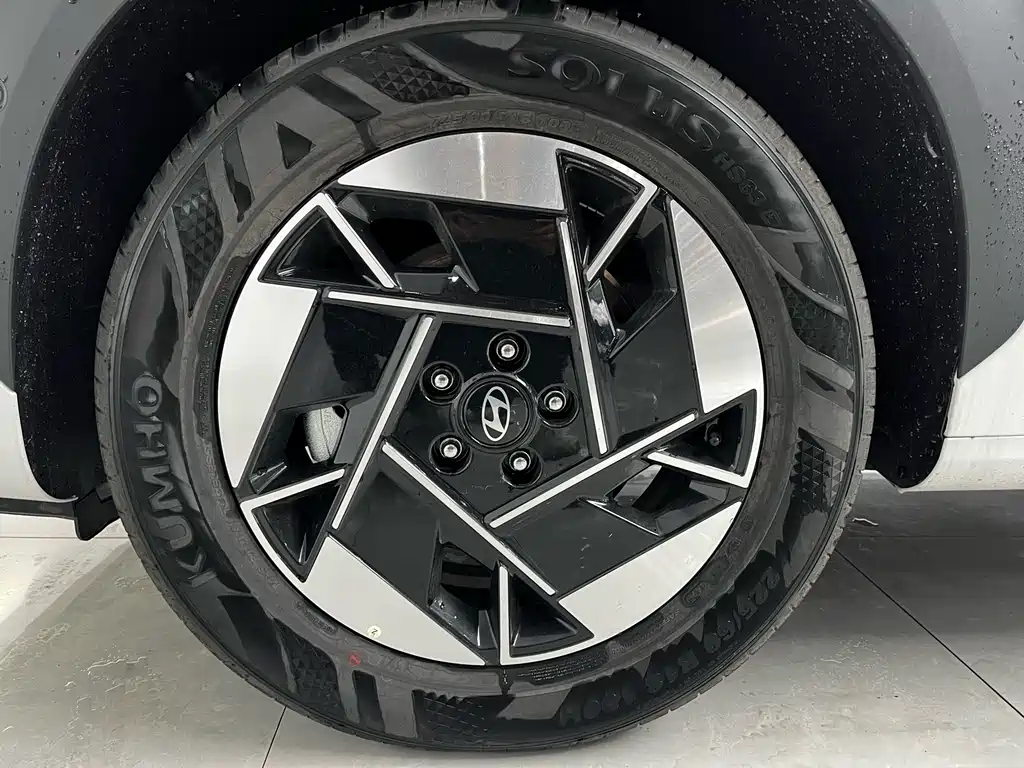 Hyundai EO — миниатюра 7