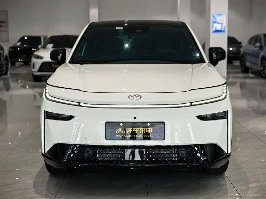 Toyota bZ3X 3X 2025 520 Pro+