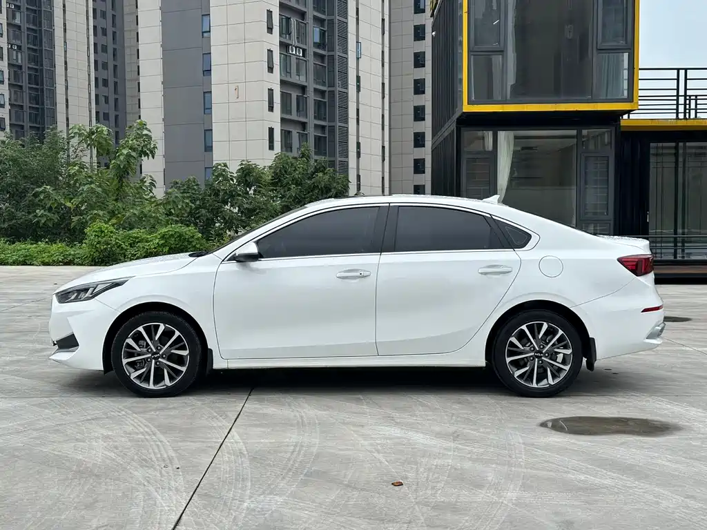 Kia K3 — миниатюра 7
