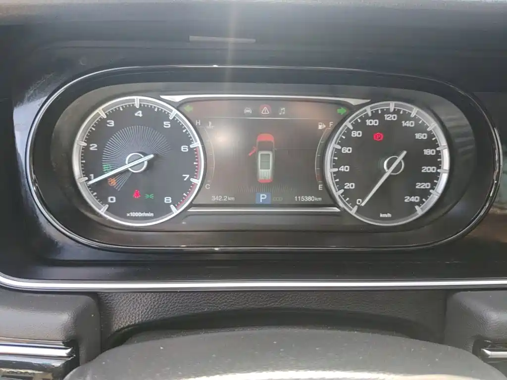 GAC Motor Trumpchi M6 — миниатюра 12